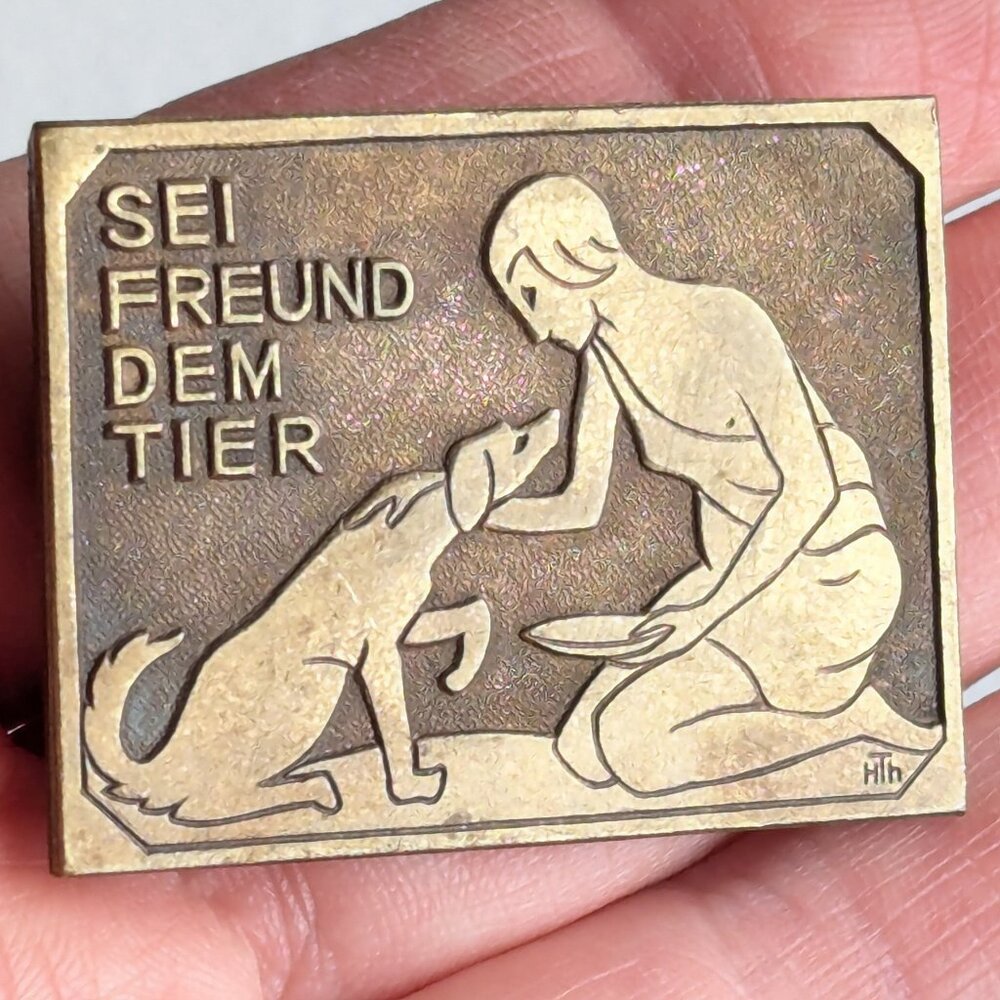1928 Swiss BASEL Animal Protection week metal pin, Art deco dog friend badge
